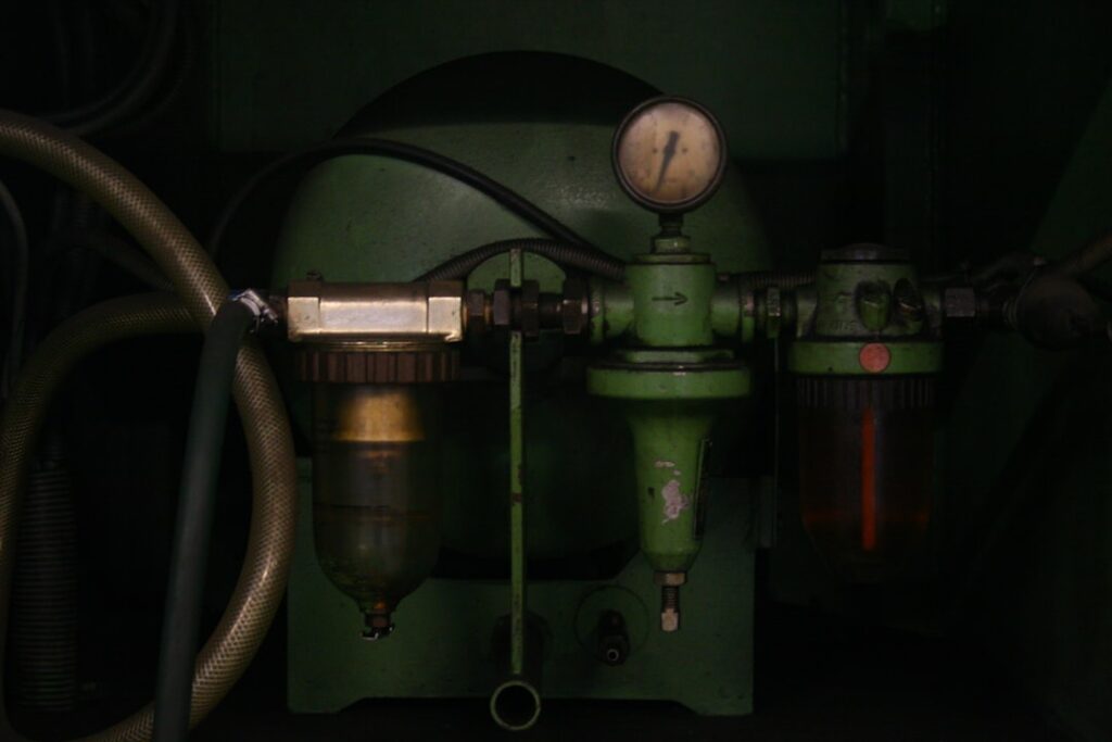Steam cleaning machine deep cleaning a beige carpet