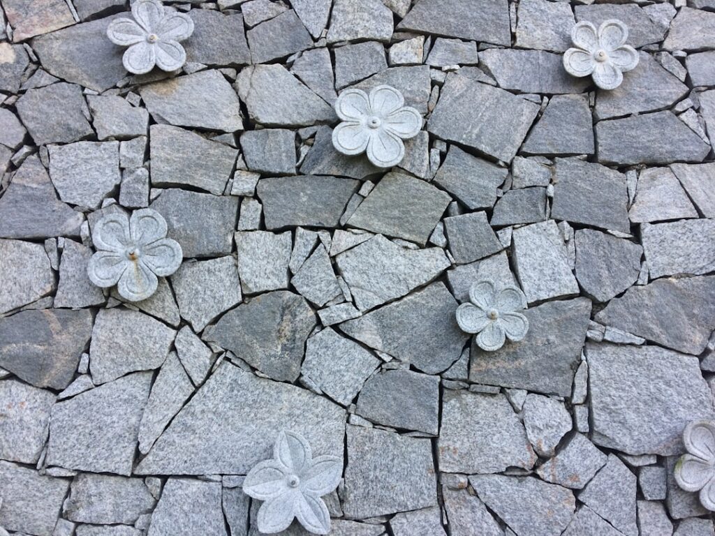 Pictures of Stone Walkways: Design Ideas, Materials, and Real Costs