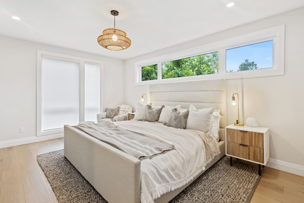 5×7 Rug Under Full Bed: Complete Guide for Homeowners