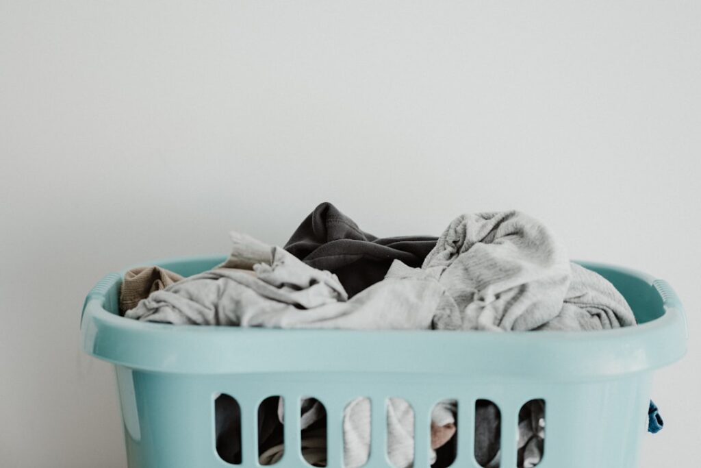 Best Grease Remover for Clothes: Top Picks and Buying Guide