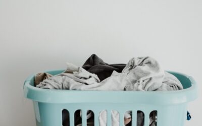 Best Grease Remover for Clothes: Top Picks and Buying Guide