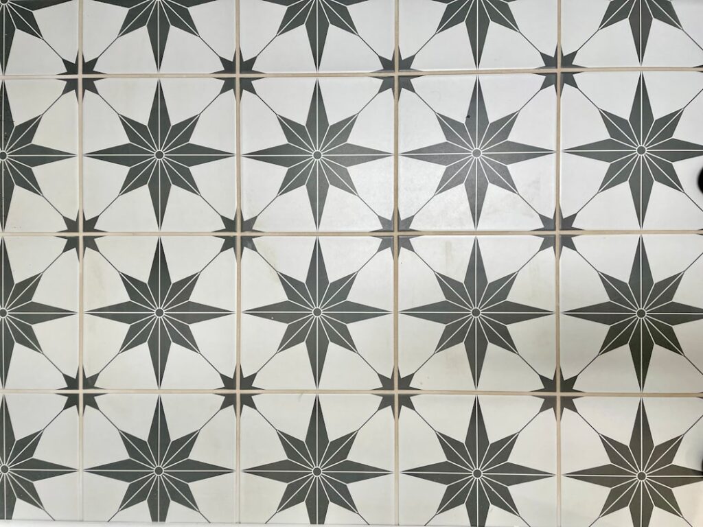 Black and White Peel and Stick Tile: Complete Guide for Homeowners