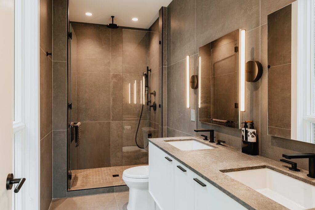 How Much to Tile a Bathroom: Complete Guide for Homeowners