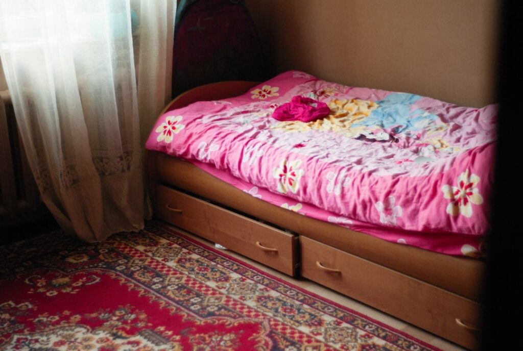 How to Put a Rug Under a Bed: Step-by-Step Guide