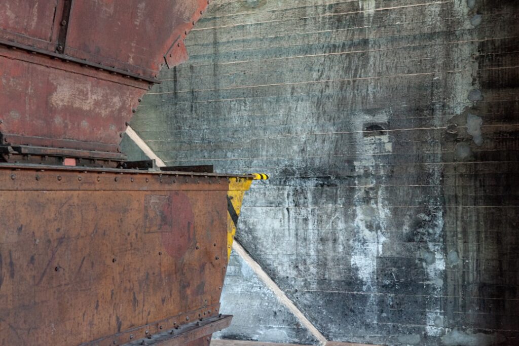 How to Tell If Wall is Load Bearing: Step-by-Step Guide