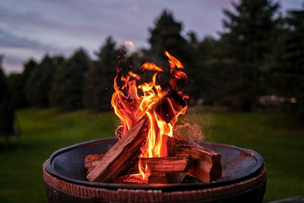 Propane Gas Fire Pit: Complete Guide for Homeowners