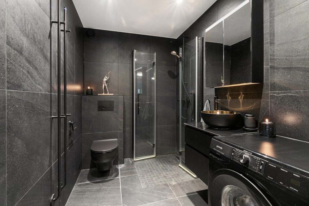 Slate Tile Bathroom: Complete Guide for Homeowners