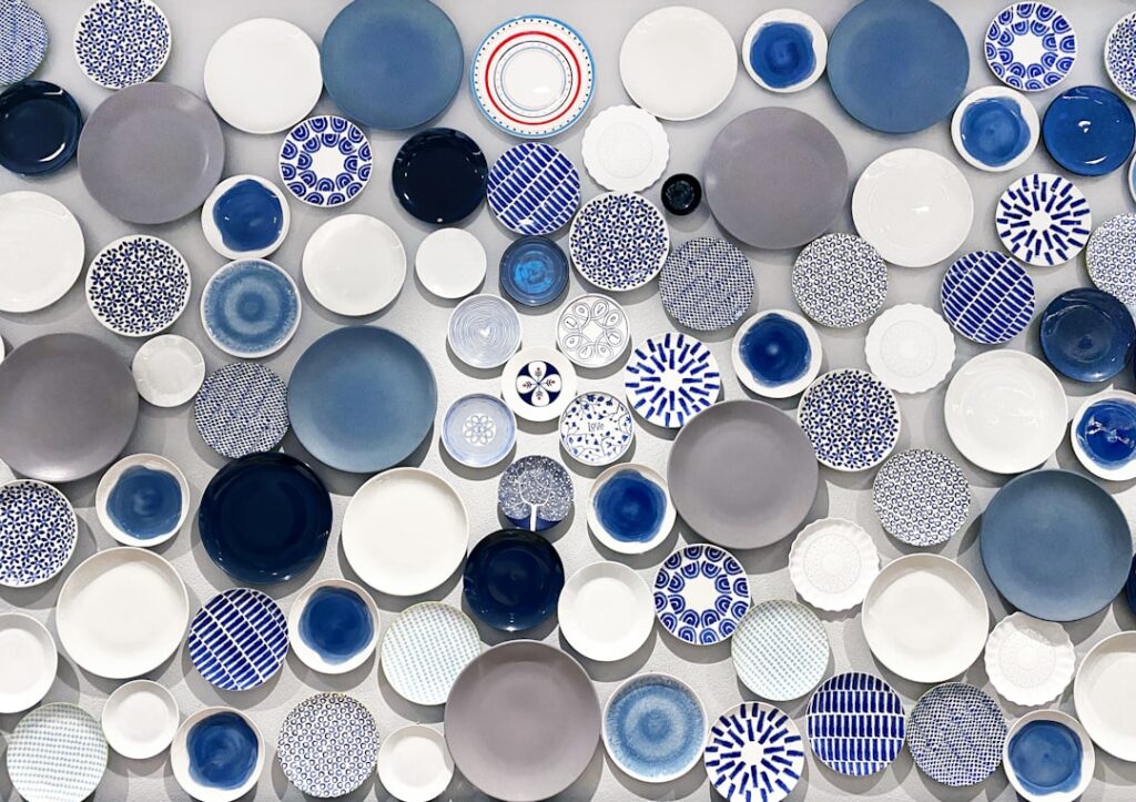 Tile Plate: Meanings, Uses, and How to Get a Flat Tile Job