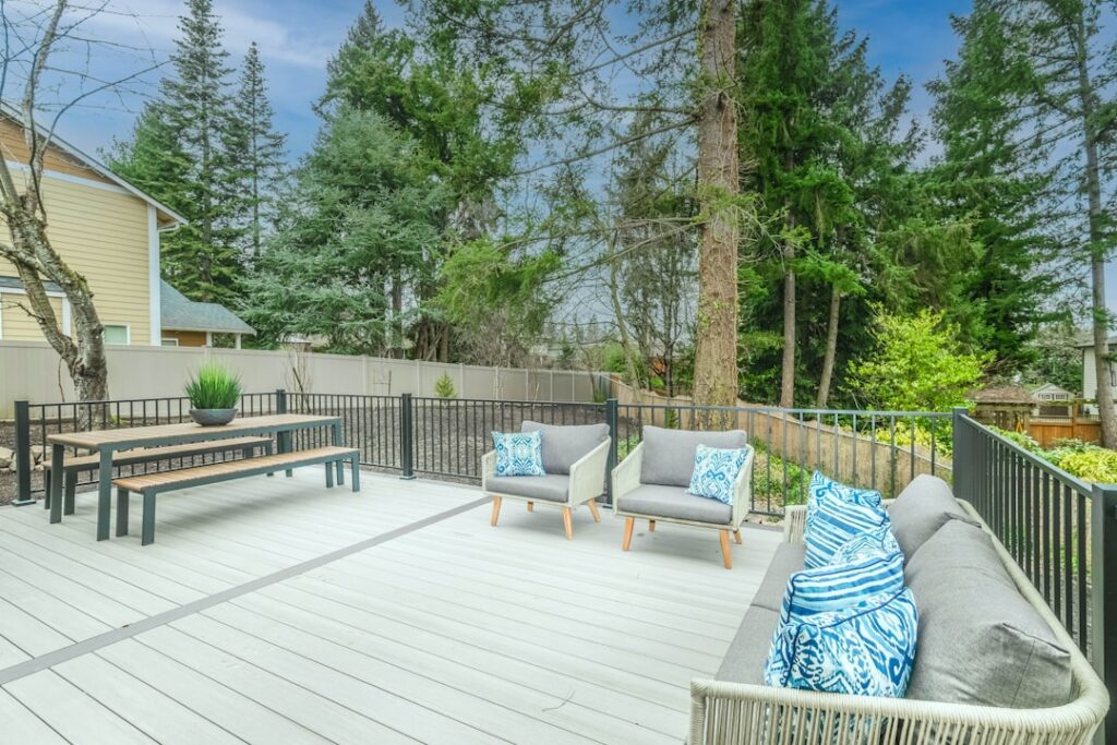 Vinyl Deck: A Complete Guide for Homeowners