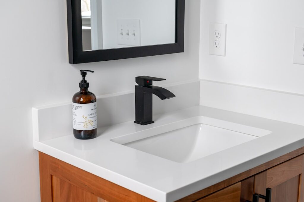 20-Inch Bathroom Vanity With Sink: Small-Space Picks