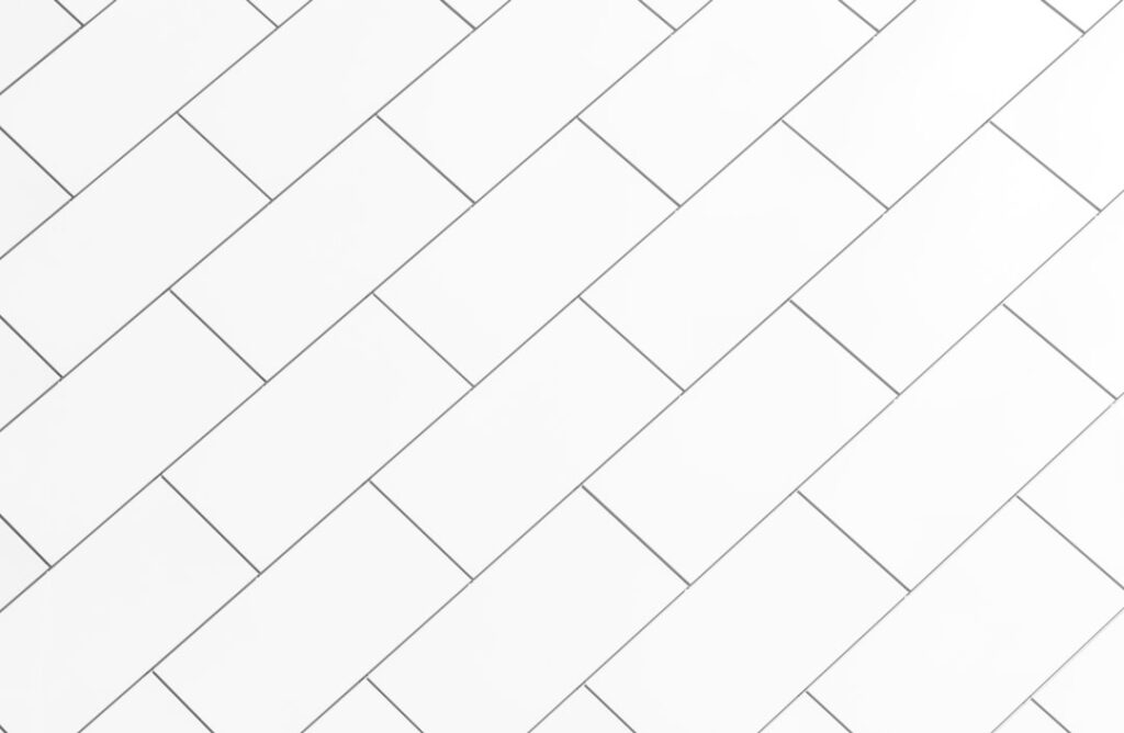 Backsplash Tile for White Countertops: What Works