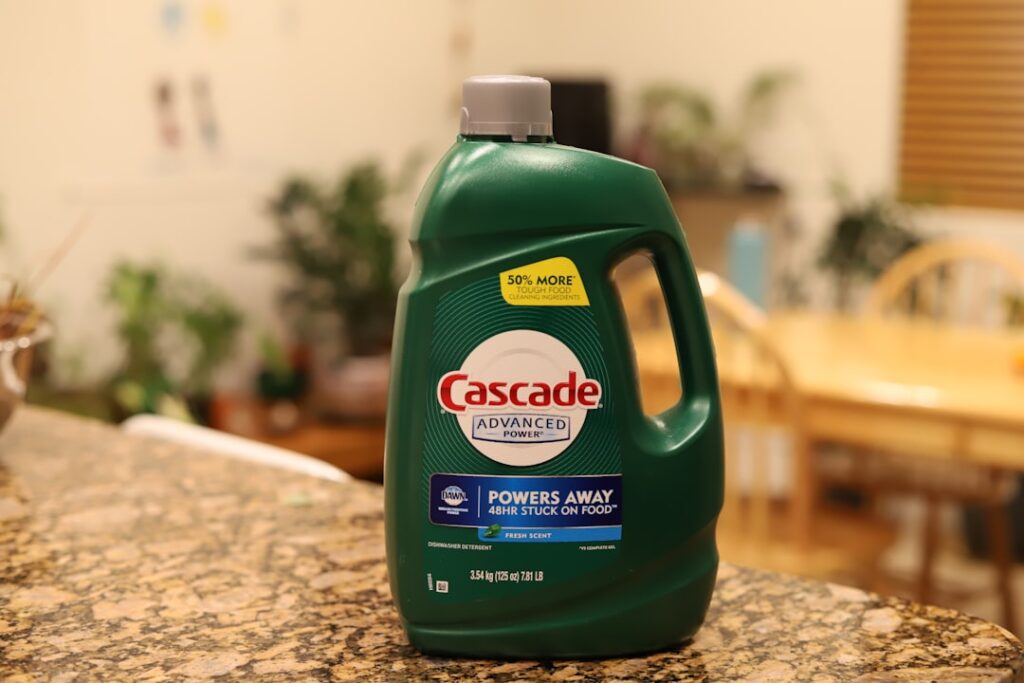 Best Laminate Floor Cleaner Liquid: Safe Picks and Tips