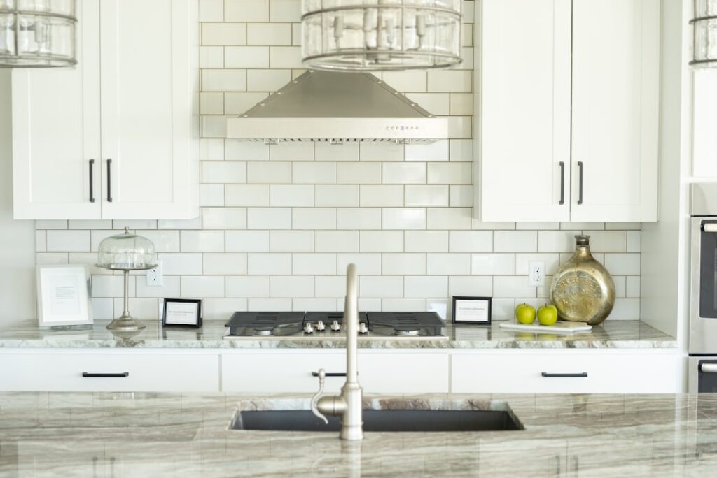 Ceramic Tile Backsplash Kitchen: A Practical Homeowner’s Guide
