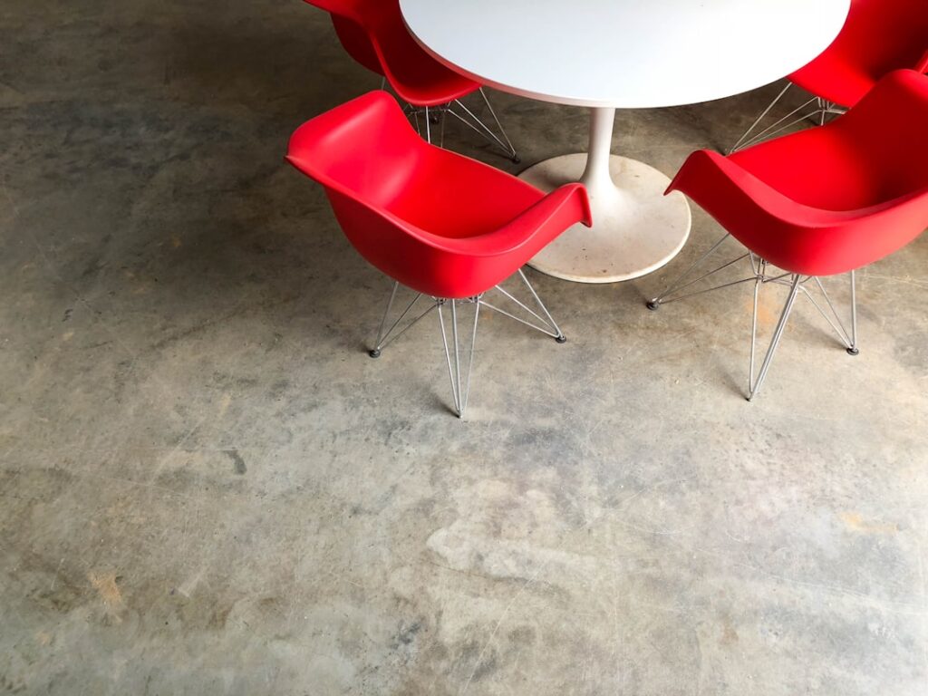 Concrete Effect Vinyl Flooring: Pros, Cons, and Buying Guide
