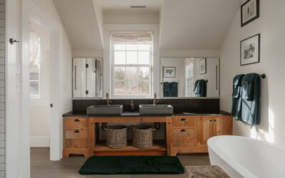 Cottage-Style Bathroom Vanity: Design Ideas