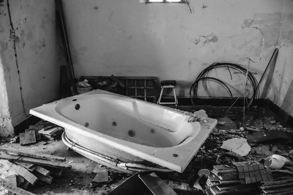 Bathtub Drain Removal Tool: Which One You Need