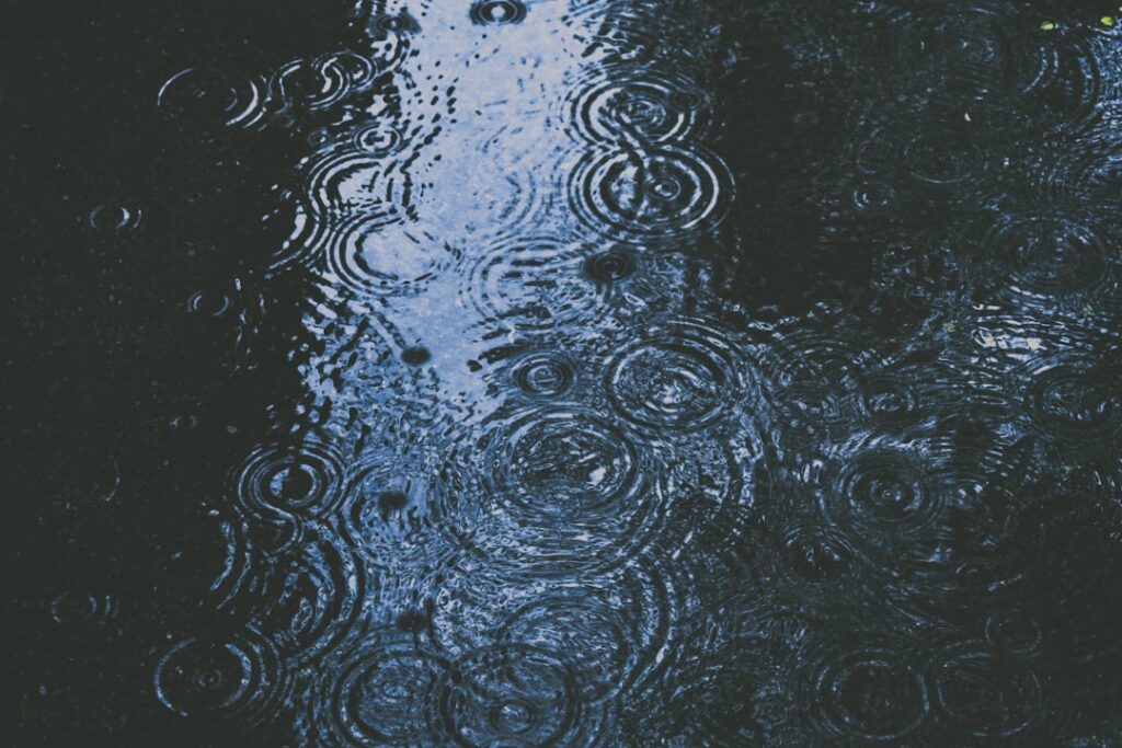 Can You Pour Concrete in the Rain? Rules & Fixes