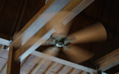 Ceiling Fan Rotation for Summer: Which Way?