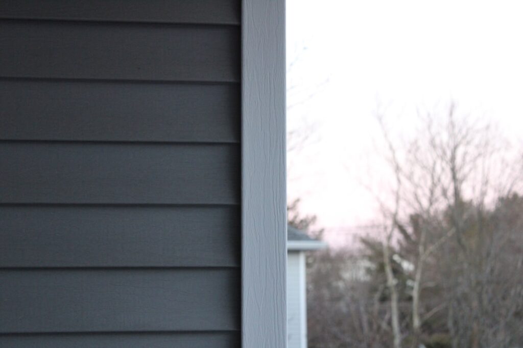 CertainTeed Vinyl Siding: Line Guide