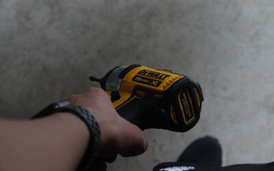 DeWalt Roofing Nailer 20V: Review and Specs