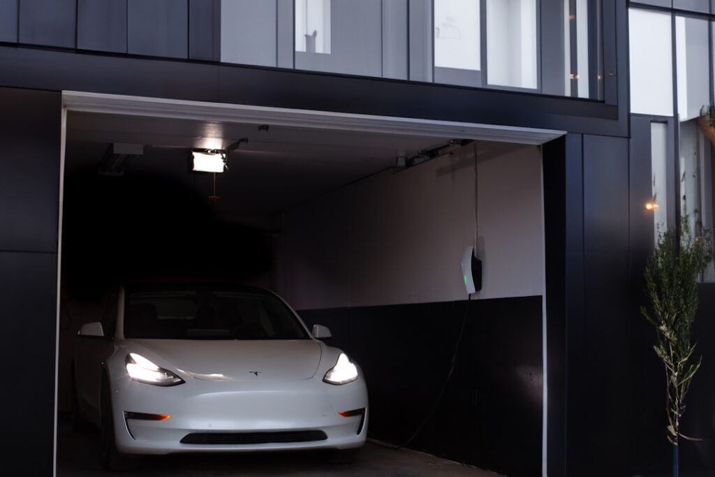 Garage Storage Lift System Motorized: Buying Guide