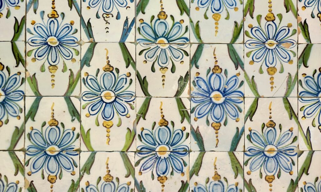 Hand Painted Tile Backsplash: Artisan Looks That Work