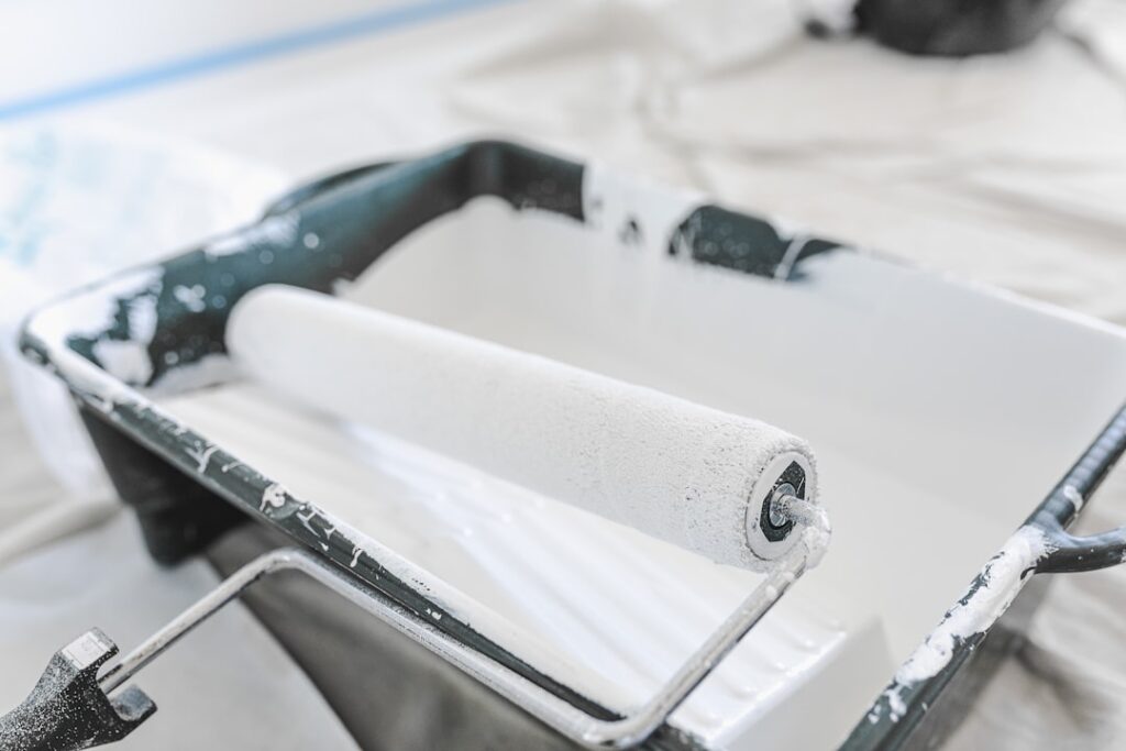 House Paint: Types, Finishes, and How to Choose