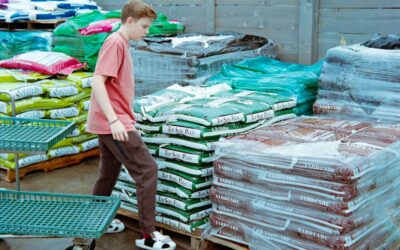 How Many Bags of Concrete in a Yard: The Math