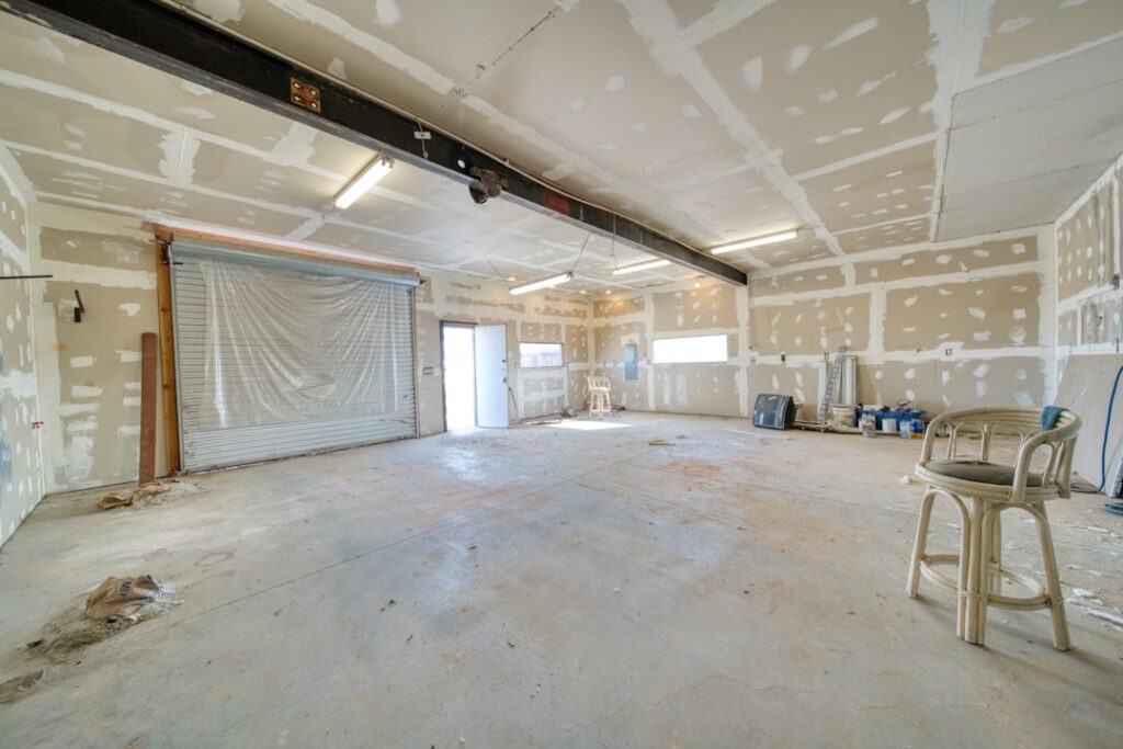 How to Hang Drywall: Step-by-Step Guide