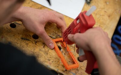 How to Use a Caulk Gun: Step-by-Step for Beginners