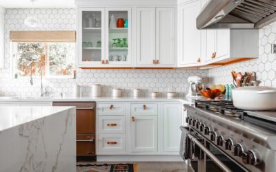 Kitchen Hardware Ideas: Pulls, Knobs, and Finishes