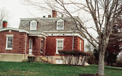 Mansard Roof: The French Style, Explained