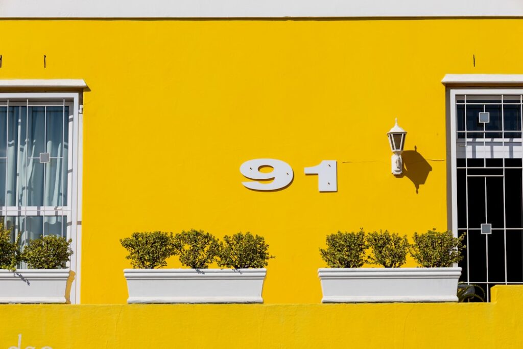 Outside Paint Colors for House: A Buyer's Guide
