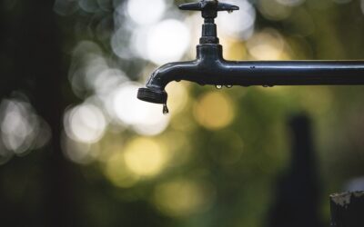Outside Water Faucet Leaking: Causes and Fixes