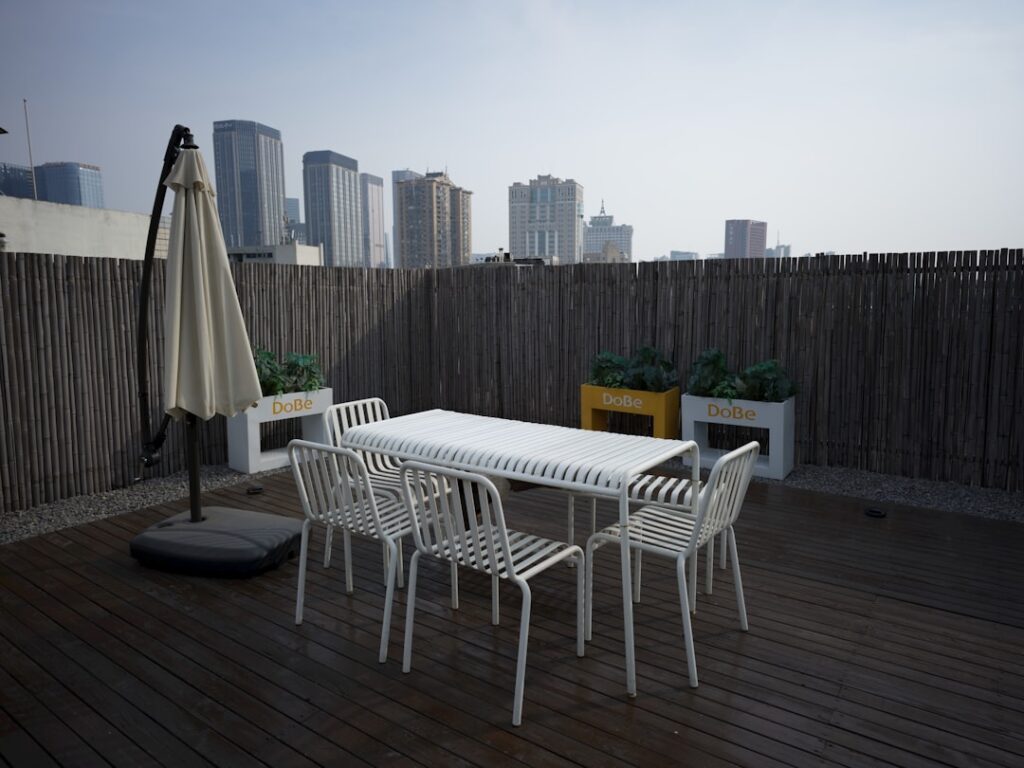 Patio Planter Boxes: Ideas and Buying Guide