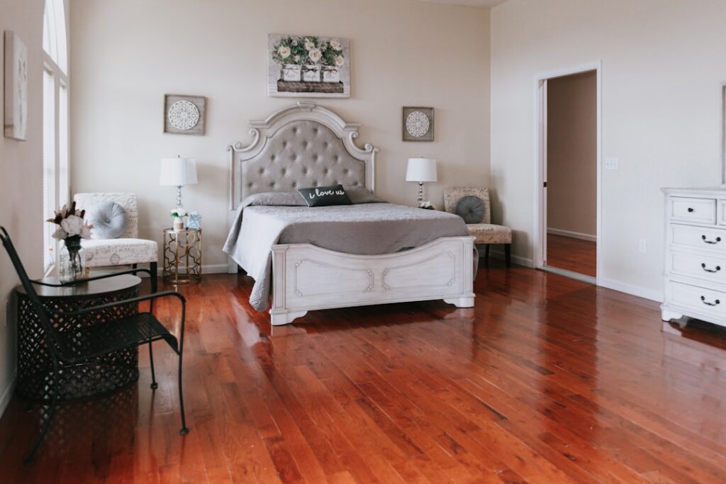 Pictures of Laminate Flooring in Bedrooms