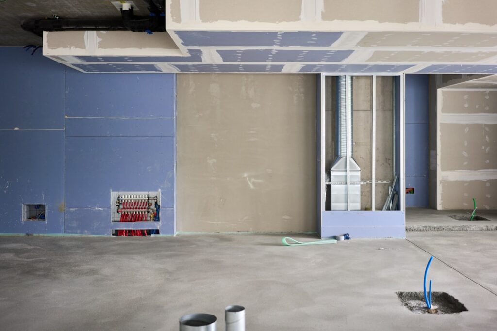 Plasterboard vs Drywall: Key Differences Explained