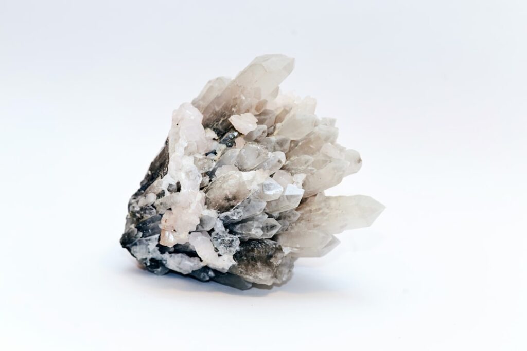Quartz Benefits: Why Homeowners Keep Choosing It