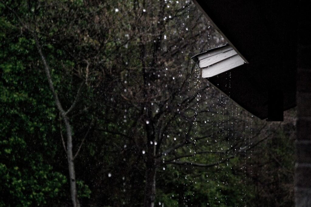 Roofing in the Rain: Risks and What Contractors Do