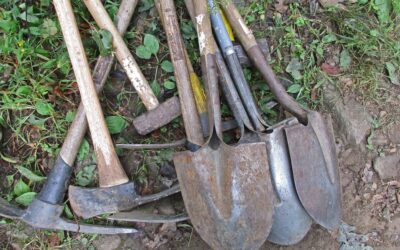 Roofing Shovel: Tear-Off Tool Guide