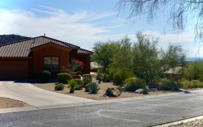 Front Yard Rock and Mulch Landscape Ideas