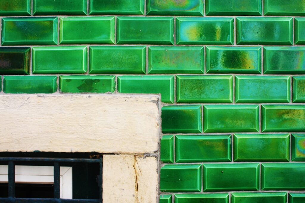 Green Subway Tile Backsplash: Complete Guide for Homeowners