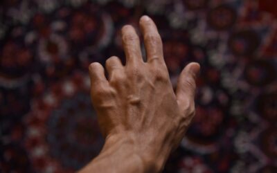 How to Clean a Fluffy Rug by Hand