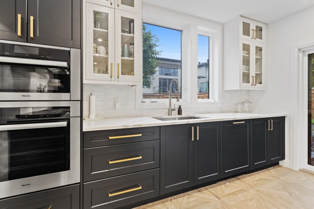 How to Style Upper Glass Kitchen Cabinets