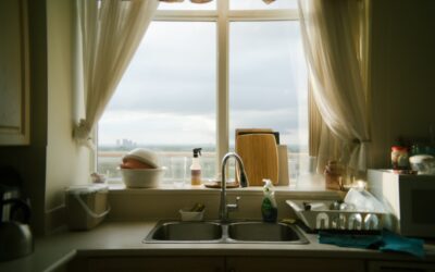 Kitchen Window Curtains Over the Sink: Ideas That Work