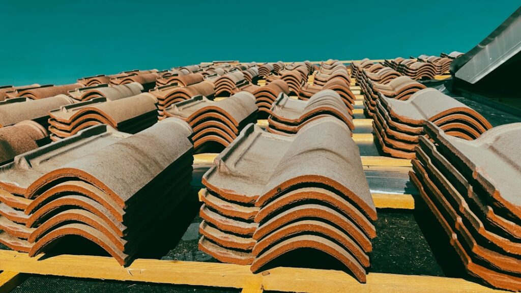 Labor Cost to Install Roof Shingles: Budget Guide