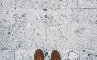 Natural Stone Effect Vinyl Flooring: Pros, Cons, and Buying Guide