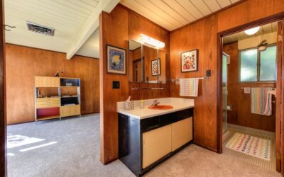 Original Mid-Century Bathroom: Restore or Update?
