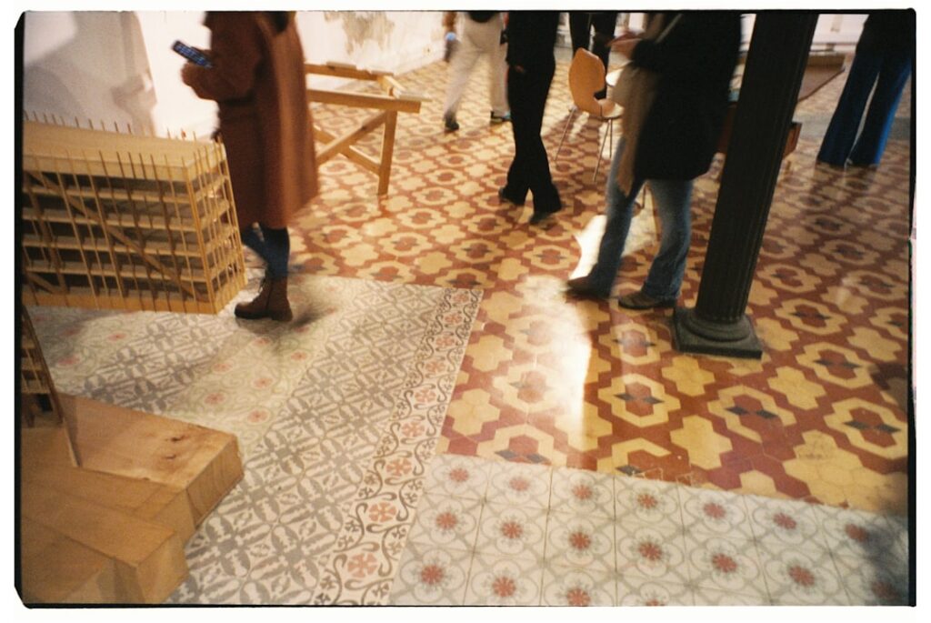 Reproduction Vintage Linoleum Flooring: Pros, Cons, and Buying Guide