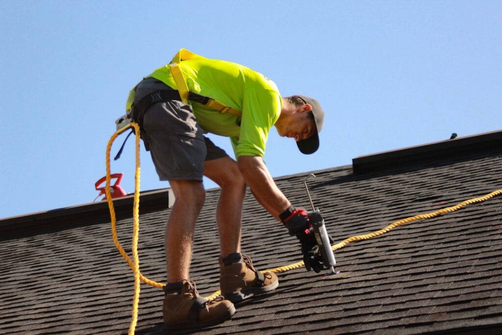 Roofing Sealant: Types and How to Apply